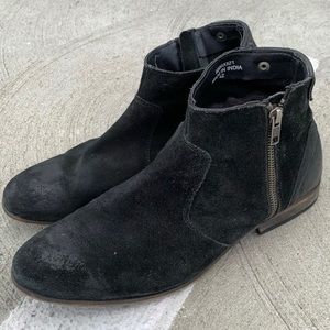 Topman Suede Chelsea Boots